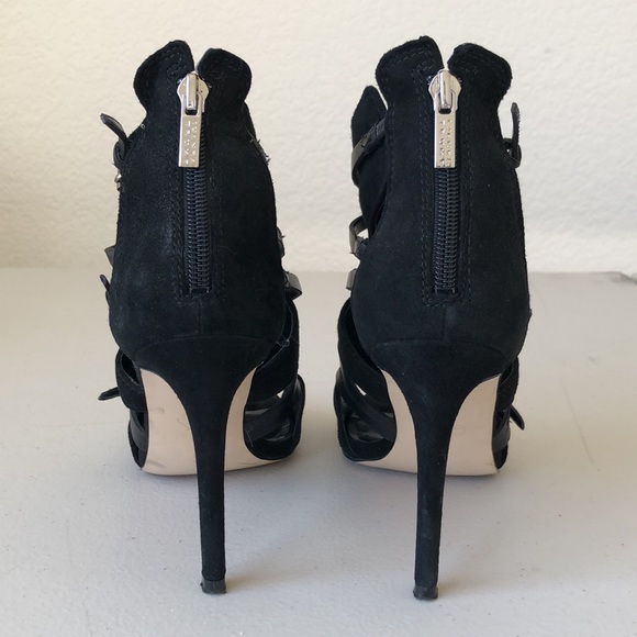 Ivanka Trump Heels - Picture 4 of 5